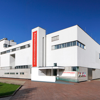 ALBERTINA KLOSTERNEUBURG